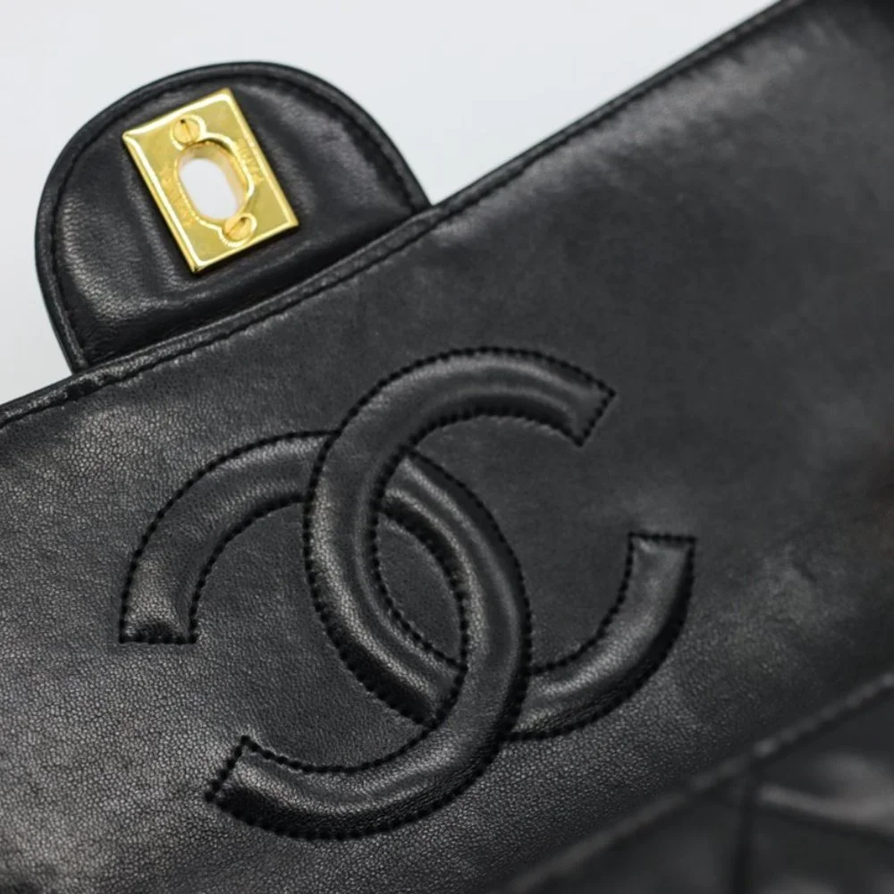 Chanel Matelasse CC Quilted Lambskin Flap Bag with Wallet‎
